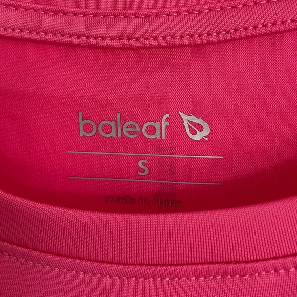 Baleaf coral/pink tank top in Size Small. - Picture 4 of 7